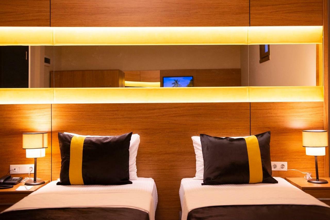 Karamans Sirkeci Suites Hotel Стамбул Экстерьер фото